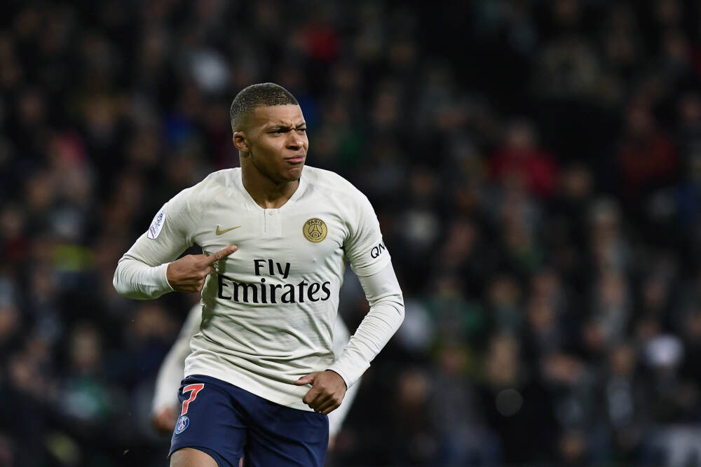 若塔壁画剩余款项将捐给LFC基金会，用于支持新的基层足球项目